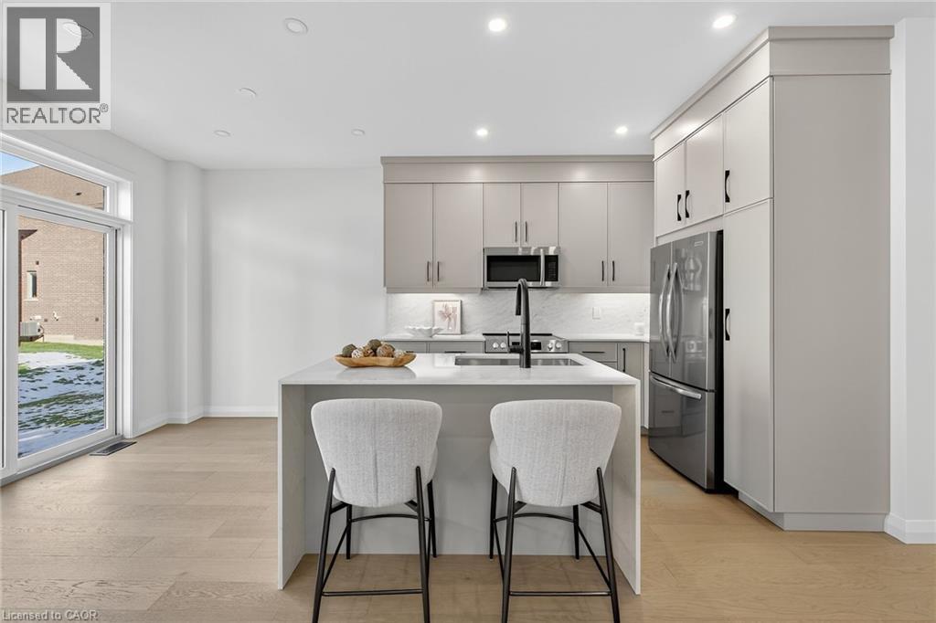 16 Sagewood Drive, Hamilton, Ontario  L9B 0K7 - Photo 12 - 40788159