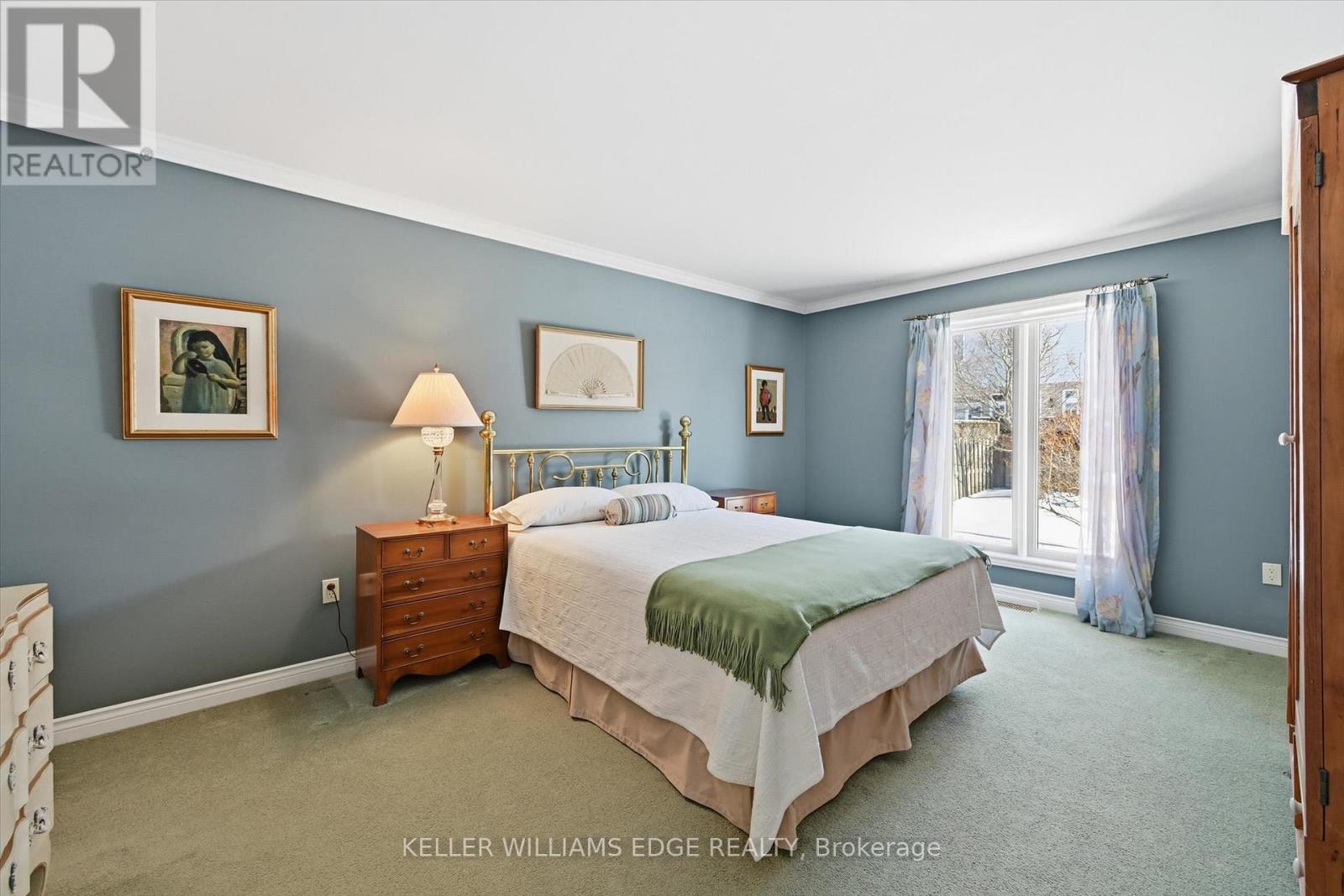 305 Southcote Drive, Hamilton (Meadowlands), Ontario  L9G 5C4 - Photo 18 - X12797658