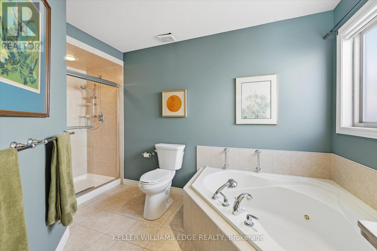 305 Southcote Drive, Hamilton (Meadowlands), Ontario  L9G 5C4 - Photo 22 - X12797658