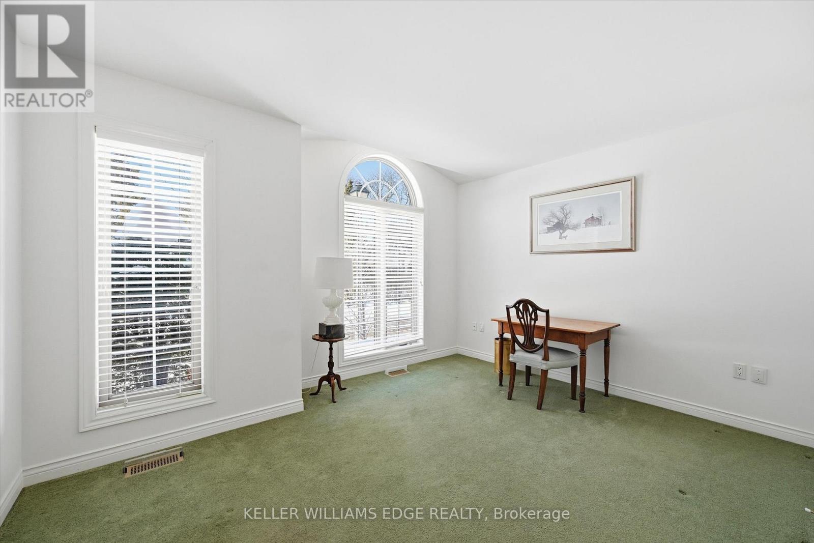 305 Southcote Drive, Hamilton (Meadowlands), Ontario  L9G 5C4 - Photo 24 - X12797658