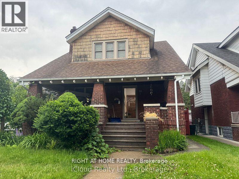 Upper - 1395 Dougall Avenue, Windsor, Ontario  N8X 1R6 - Photo 2 - X12797672