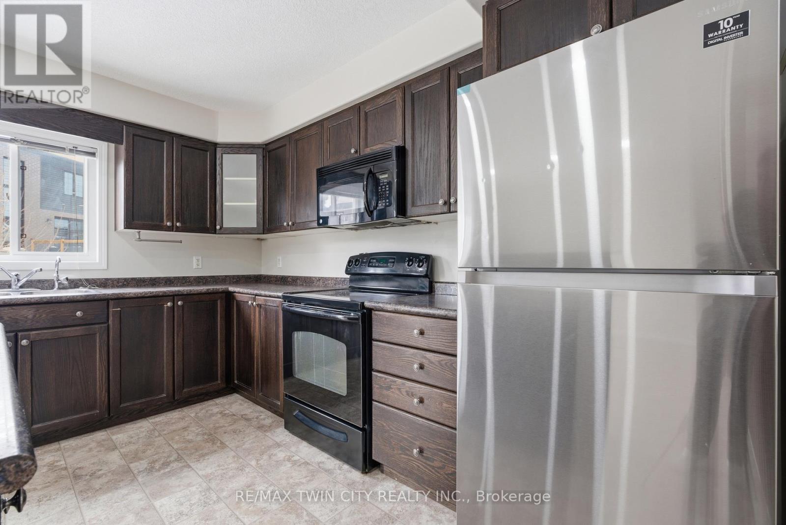 187 Woodbine Avenue, Kitchener, Ontario  N2R 1Y5 - Photo 14 - X12797688