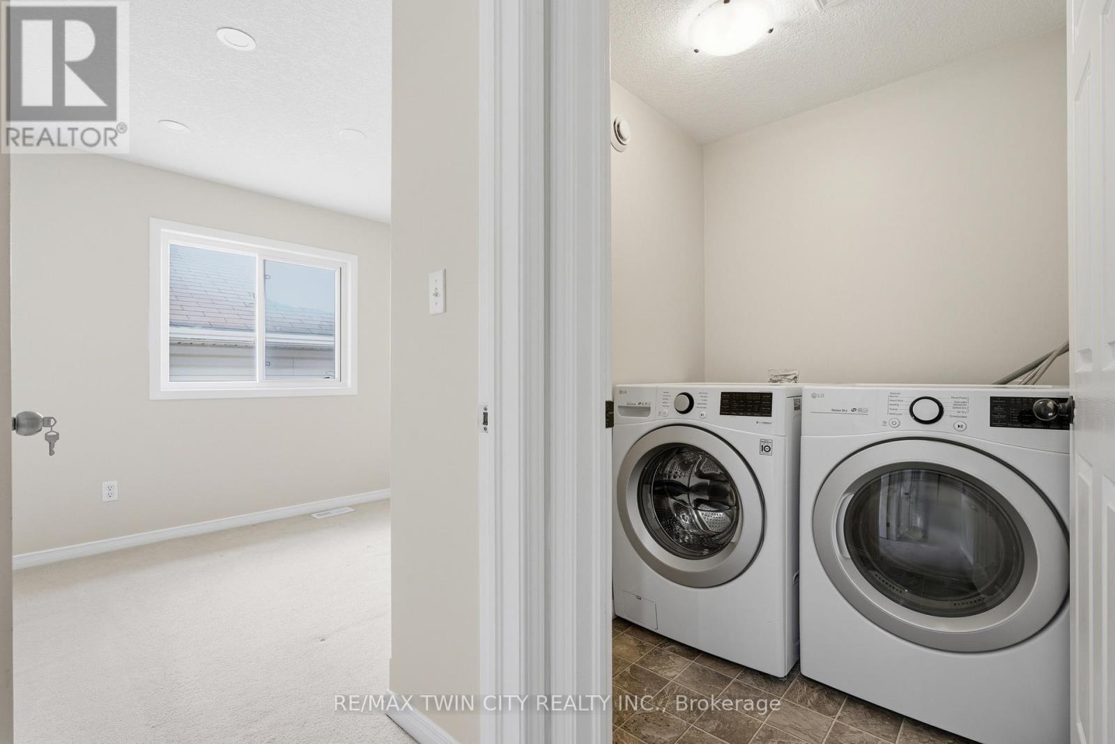 187 Woodbine Avenue, Kitchener, Ontario  N2R 1Y5 - Photo 31 - X12797688