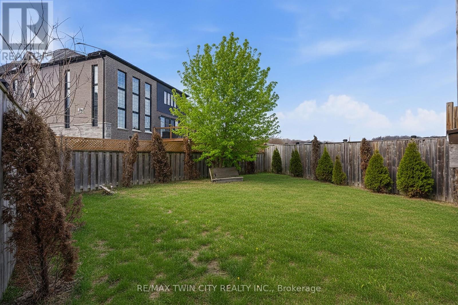 187 Woodbine Avenue, Kitchener, Ontario  N2R 1Y5 - Photo 38 - X12797688