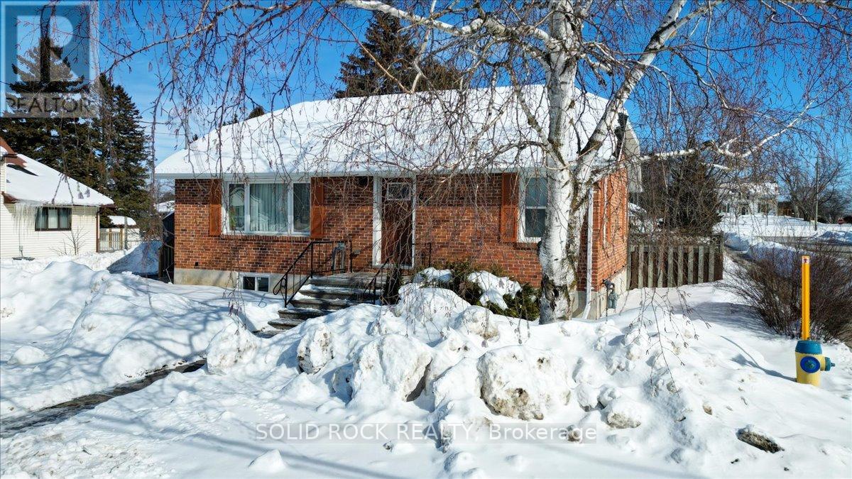 85 Centre Street, Trent Hills, Ontario  K0L 1L0 - Photo 2 - X12797750