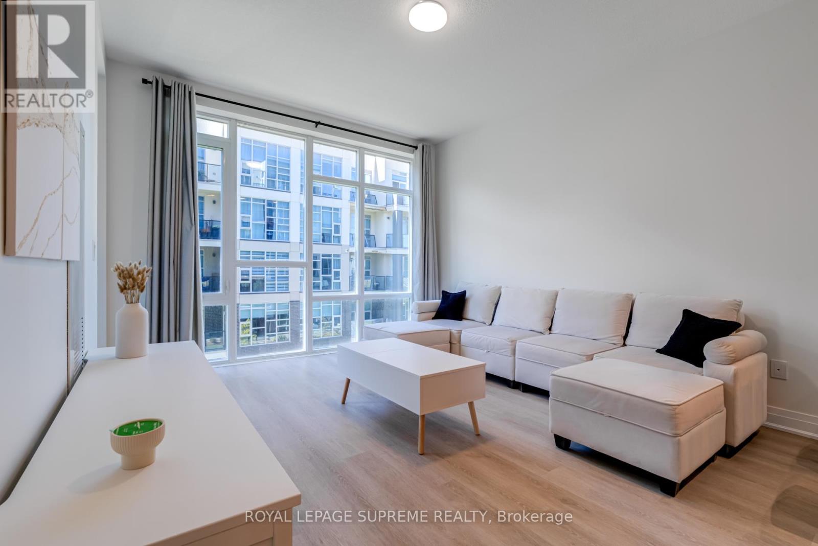 337 - 16 Concord Place, Grimsby (Grimsby Beach), Ontario  L3M 0J1 - Photo 7 - X12797768