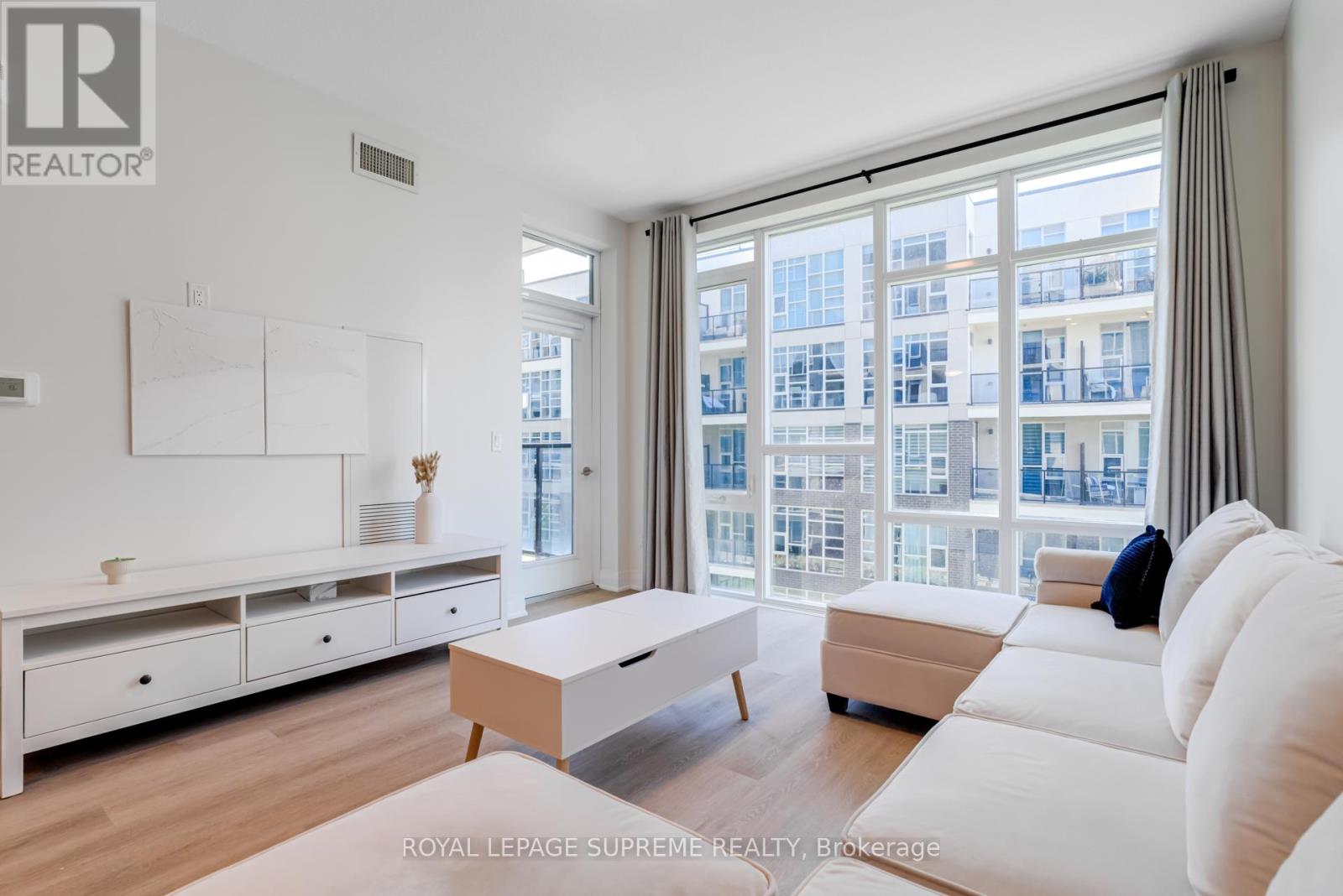 337 - 16 Concord Place, Grimsby (Grimsby Beach), Ontario  L3M 0J1 - Photo 8 - X12797768