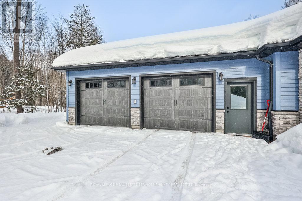 1068 Xavier Street, Gravenhurst (Morrison), Ontario  P0E 1G0 - Photo 4 - X12797880