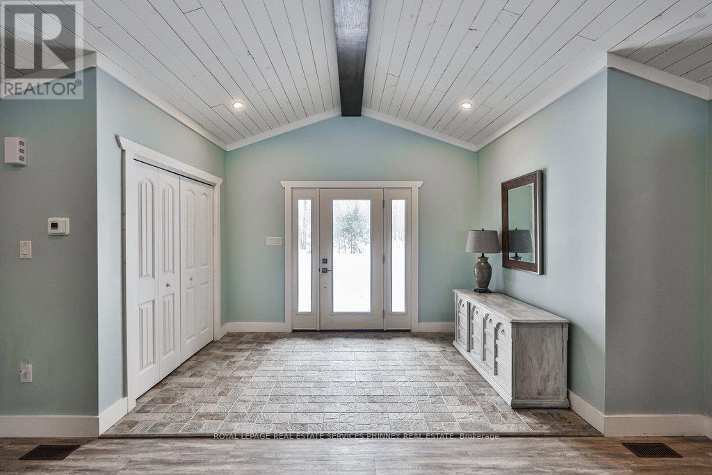 1068 Xavier Street, Gravenhurst (Morrison), Ontario  P0E 1G0 - Photo 6 - X12797880