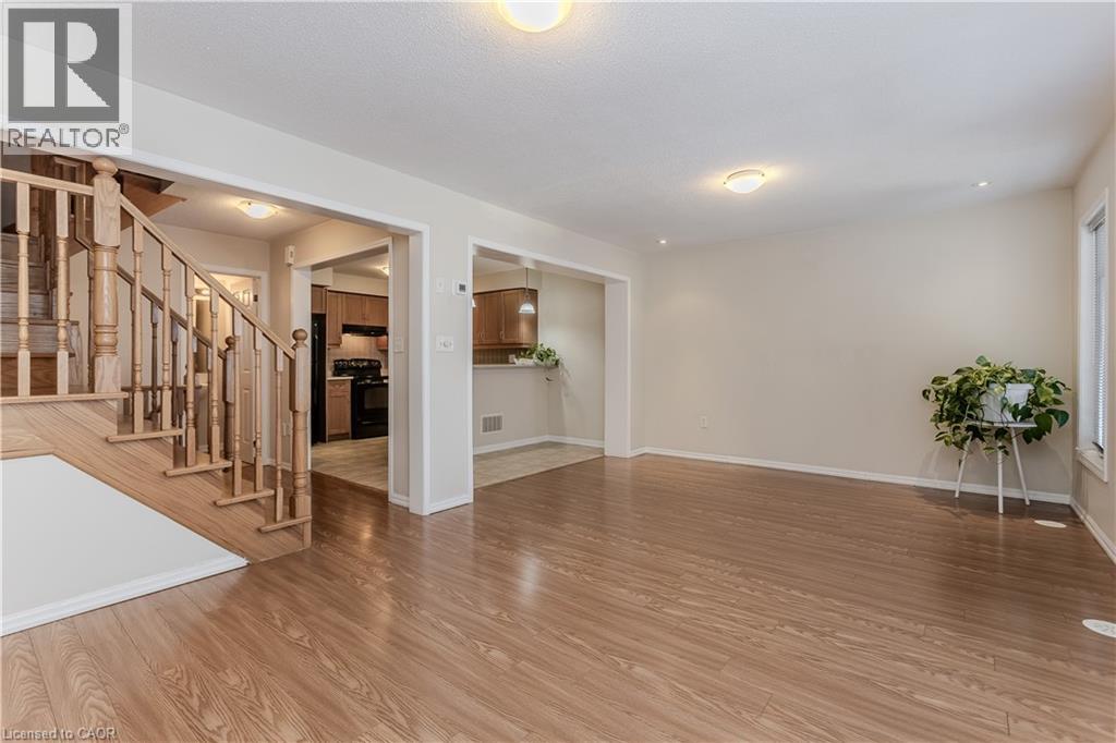 3050 Rotary Way Unit# 38, Burlington, Ontario  L7M 0G8 - Photo 15 - 40802986