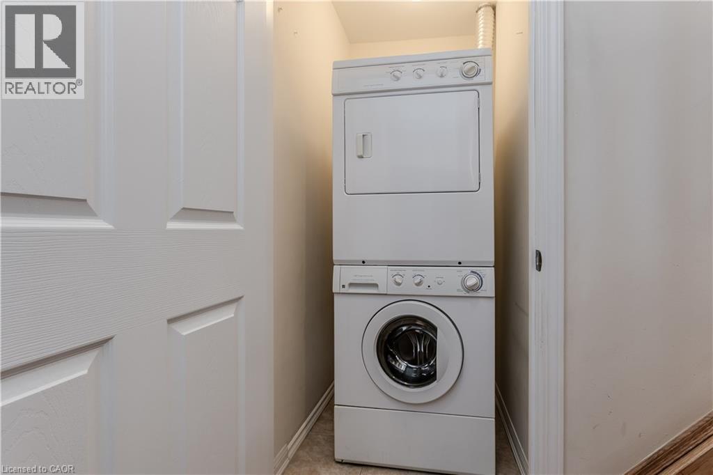 3050 Rotary Way Unit# 38, Burlington, Ontario  L7M 0G8 - Photo 10 - 40802986