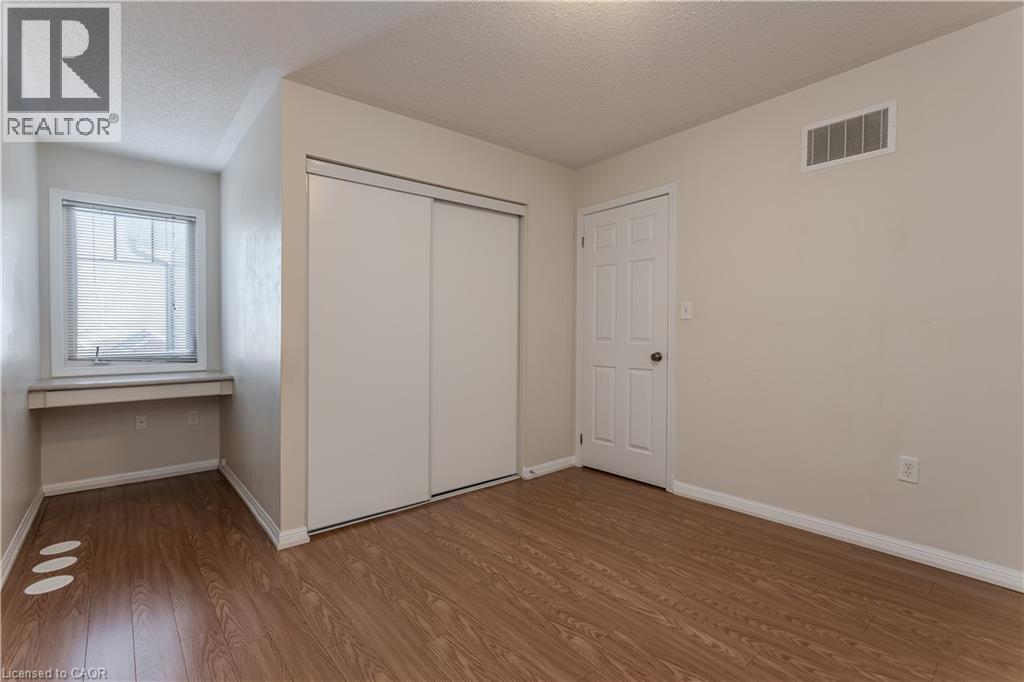 3050 Rotary Way Unit# 38, Burlington, Ontario  L7M 0G8 - Photo 39 - 40802986