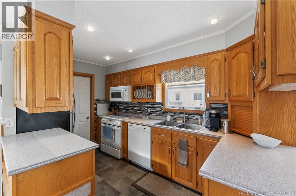 40 Churchill Street, St. Stephen, New Brunswick  E3L 2G4 - Photo 6 - NB133630