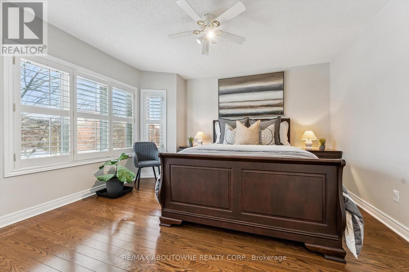 256 Lexington Road, Oakville, Ontario  L6H 6L9 - Photo 31 - W12797502