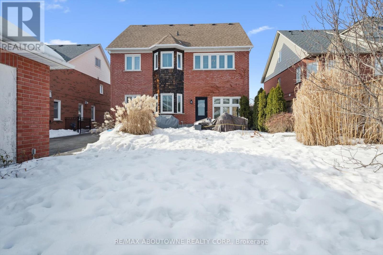 256 Lexington Road, Oakville, Ontario  L6H 6L9 - Photo 46 - W12797502