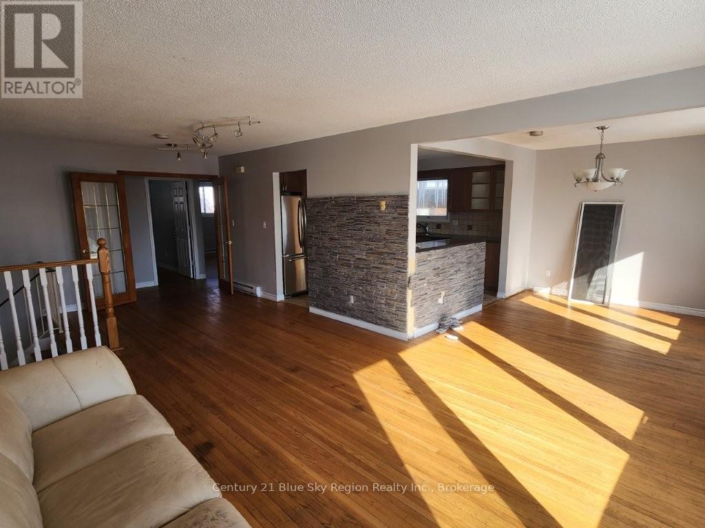 88 Beverly Road, North Bay, Ontario  P1B 7P8 - Photo 6 - X12797930