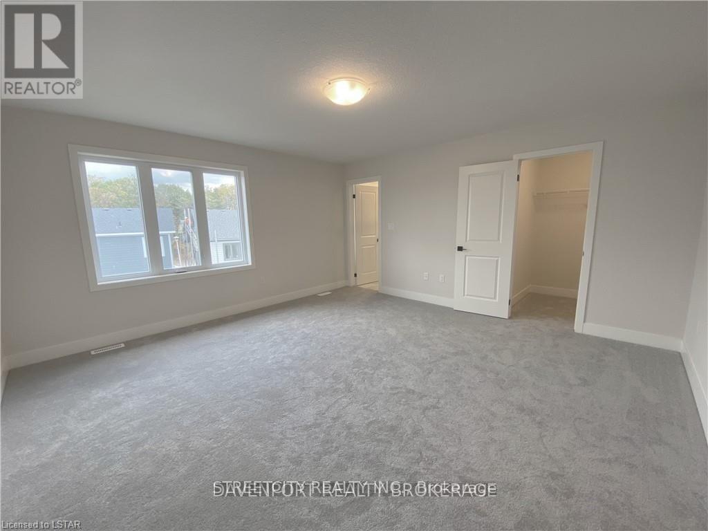 18 Julie Crescent, London South, Ontario  N5Z 0A9 - Photo 9 - X12797444