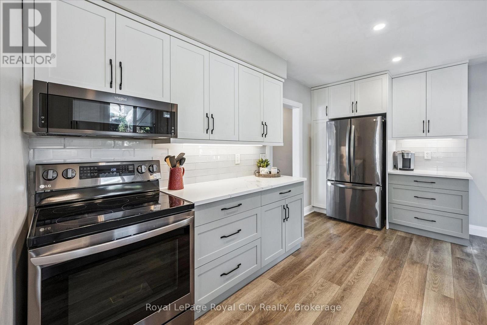 26 Vista Terrace, Guelph, Ontario N1E 1A1 - Photo 11 - X12797982