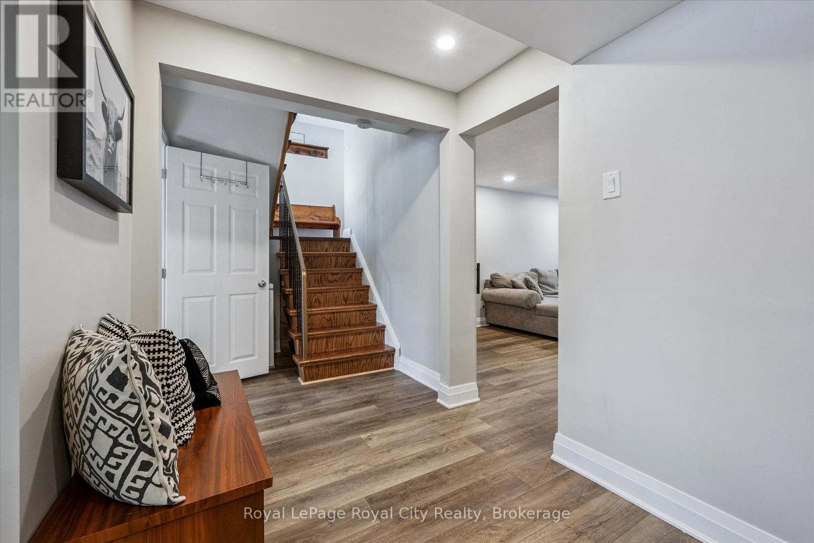 26 Vista Terrace, Guelph, Ontario N1E 1A1 - Photo 19 - X12797982