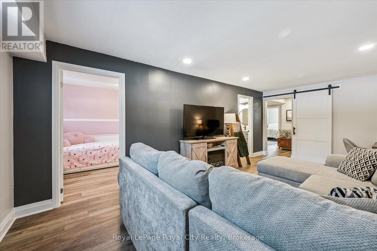 26 Vista Terrace, Guelph, Ontario N1E 1A1 - Photo 23 - X12797982