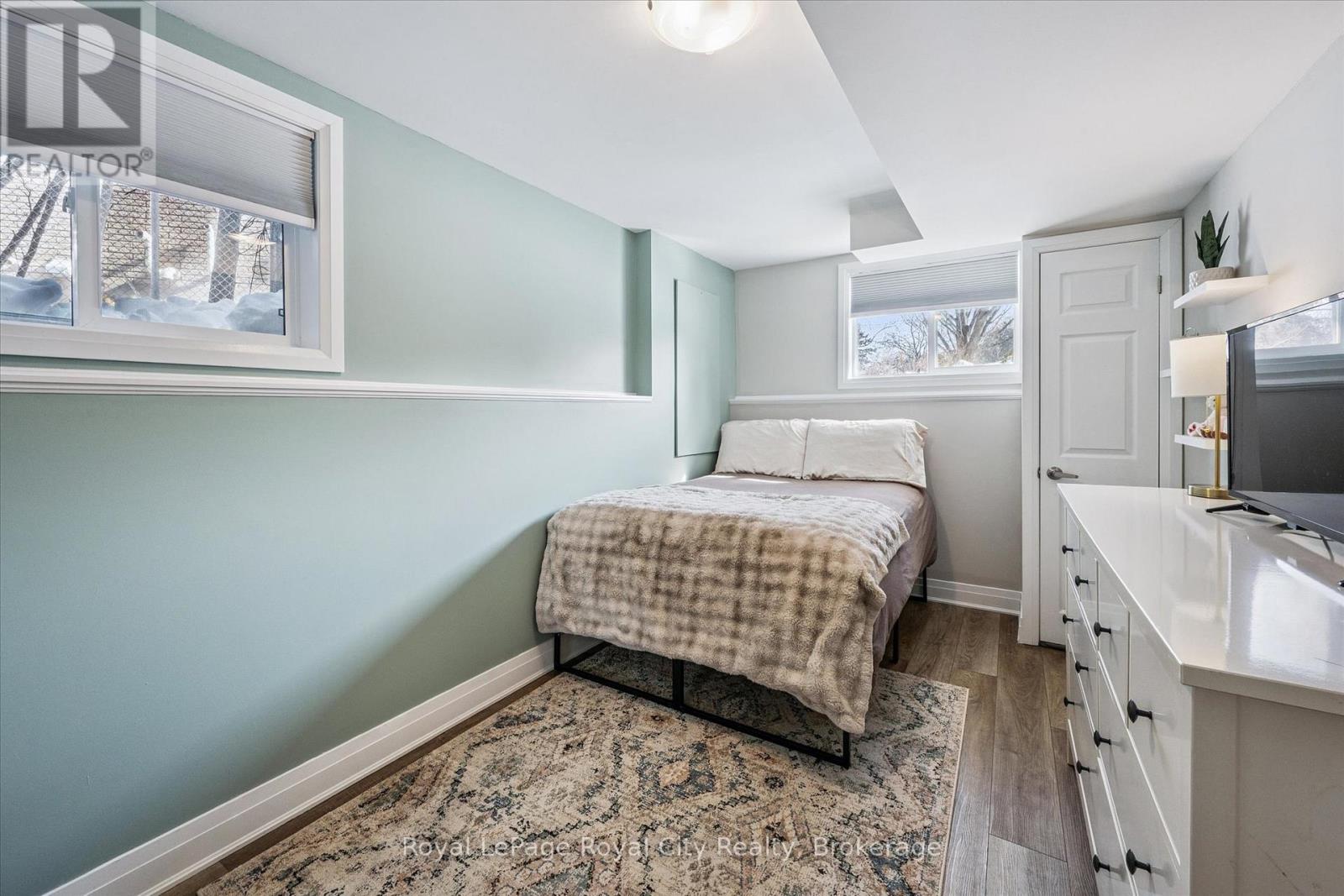 26 Vista Terrace, Guelph, Ontario N1E 1A1 - Photo 25 - X12797982