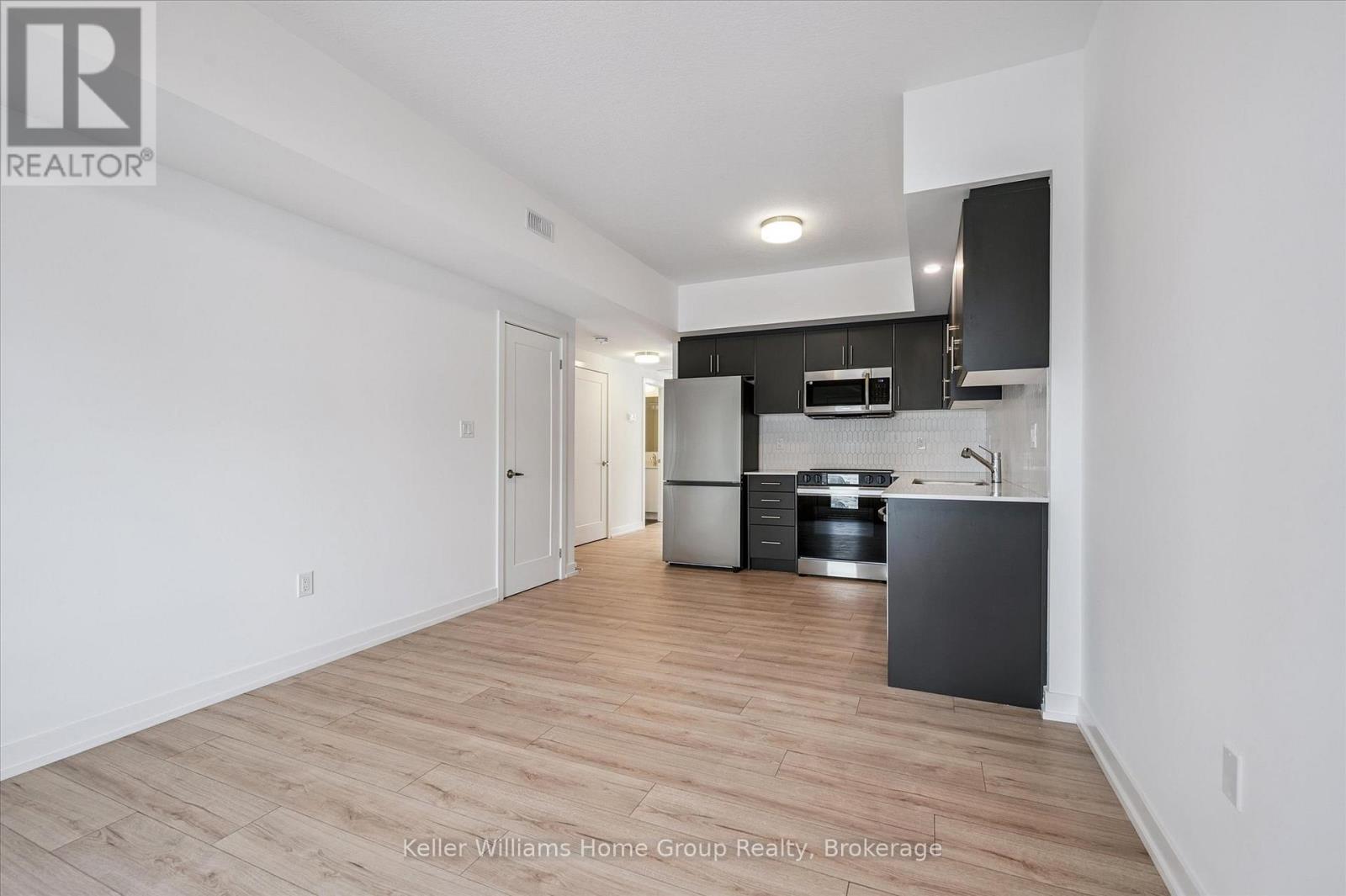 94 - 940 St David Street N, Centre Wellington, Ontario  N1M 2W3 - Photo 9 - X12798058