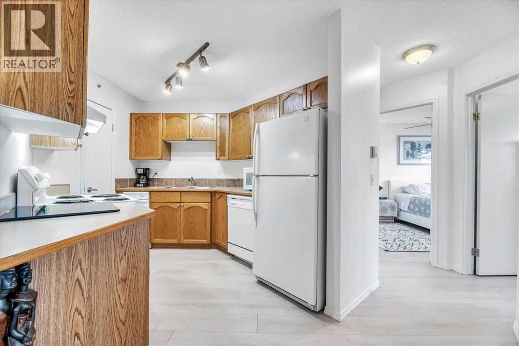 308, 11 Somervale View Sw, Calgary, Alberta T2Y 4A9 - Photo 10 - A2261939