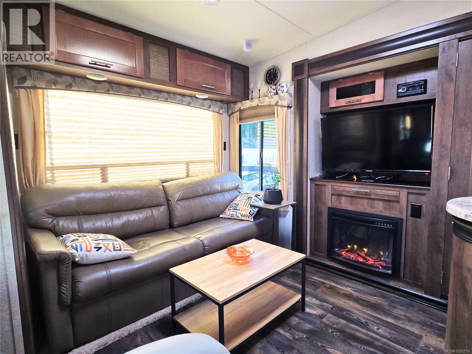 1105 Woss Lake Dr, Nanaimo, British Columbia  V9R 6X7 - Photo 7 - 1026210