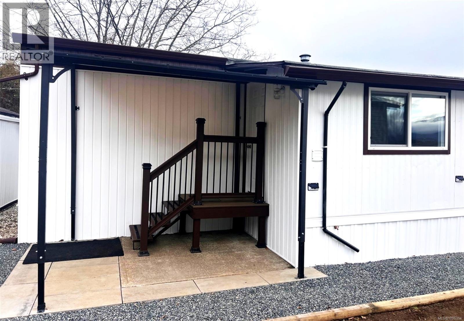 30 6245 Metral Dr, Nanaimo, British Columbia V9T 6P8 - Photo 2 - 1026314