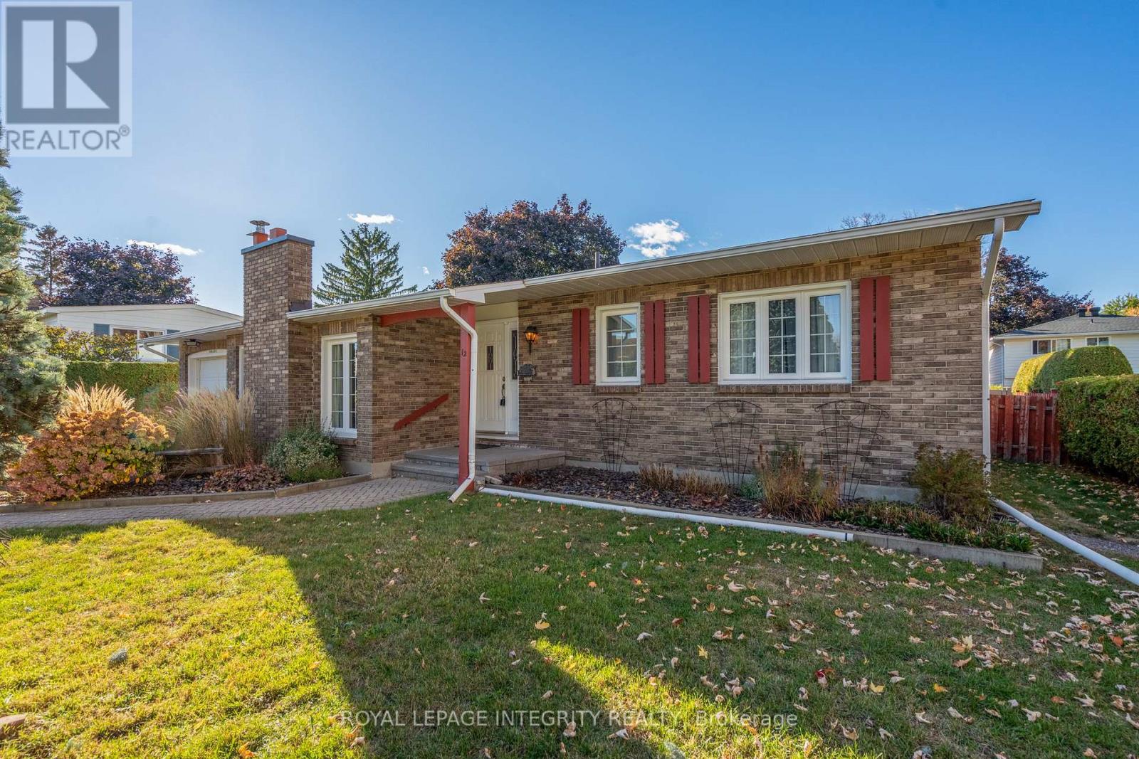 12 Wynford Avenue, Ottawa, Ontario  K2G 3Z3 - Photo 41 - X12798030