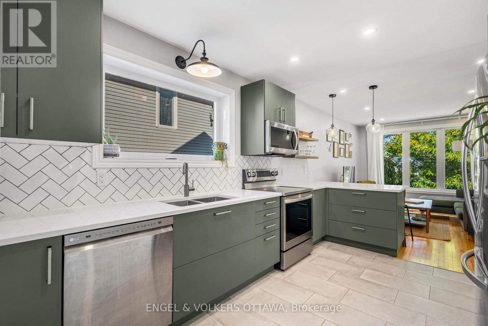 1270 Cheverton Avenue, Ottawa, Ontario  K1H 7P6 - Photo 14 - X12798040