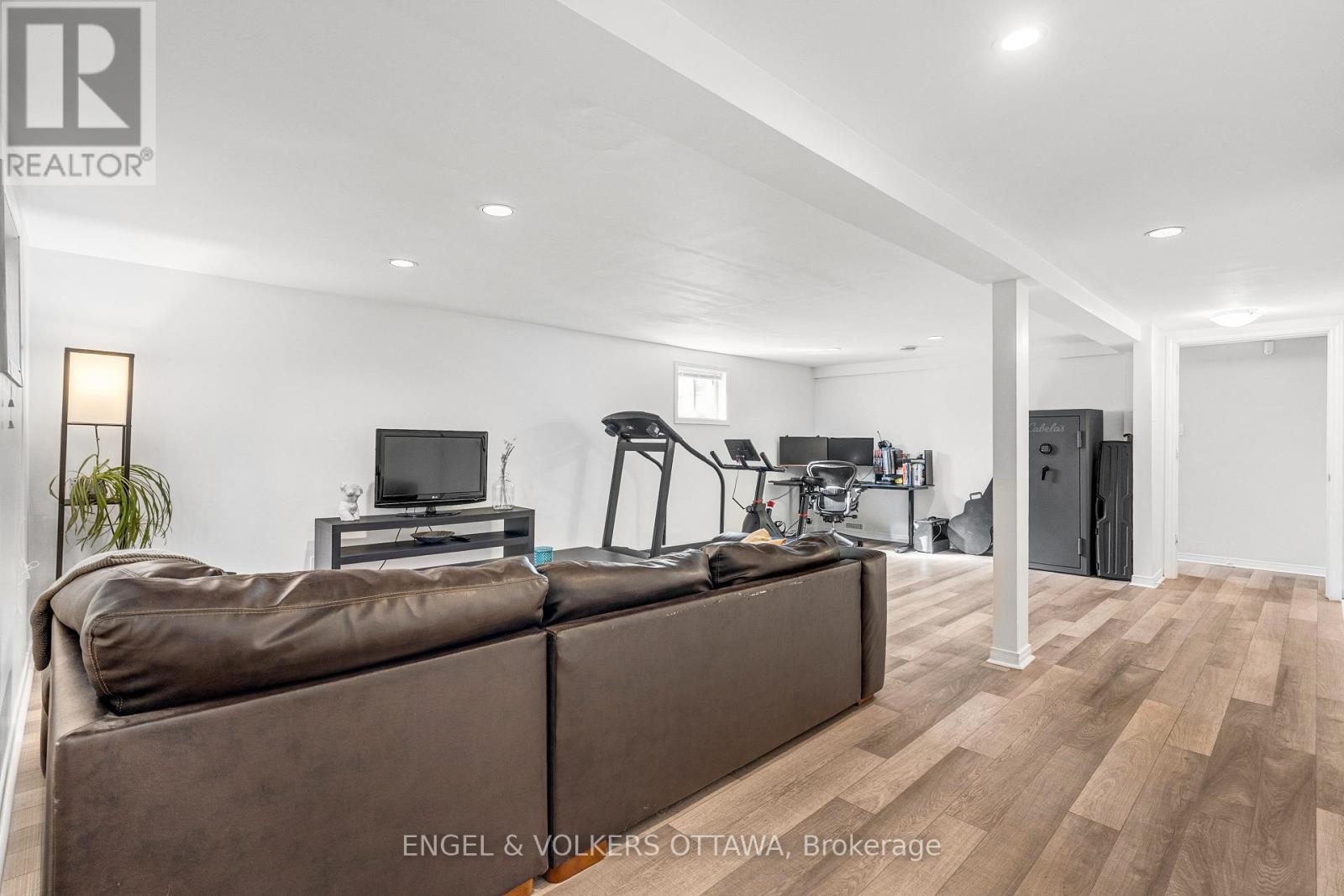 1270 Cheverton Avenue, Ottawa, Ontario  K1H 7P6 - Photo 29 - X12798040