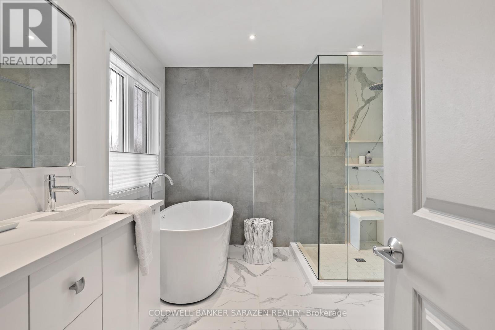 179 Gracewood Crescent, Ottawa, Ontario  K1T 0J3 - Photo 34 - X12798098