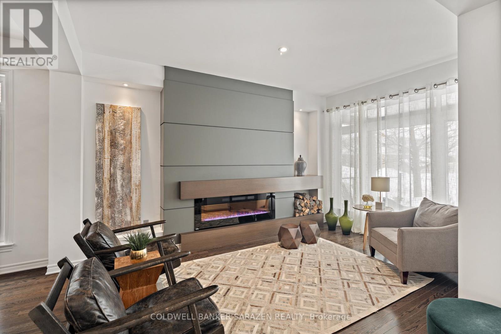 179 Gracewood Crescent, Ottawa, Ontario  K1T 0J3 - Photo 4 - X12798098