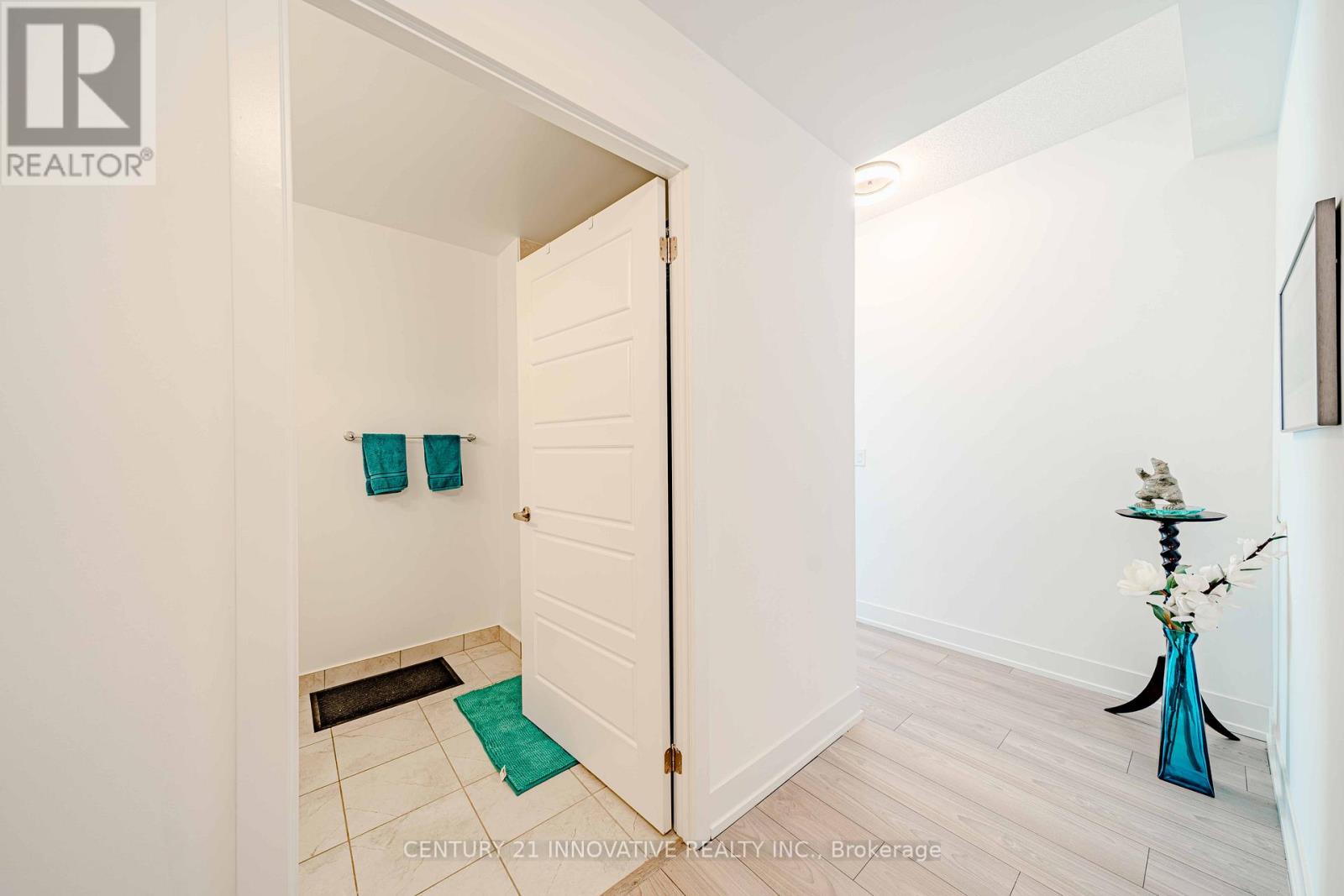 2207 - 1255 Bayly Street, Pickering, Ontario  L1W 0B6 - Photo 22 - E12781992