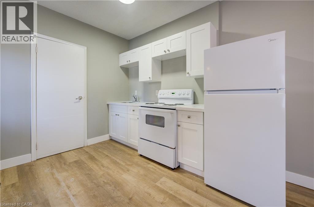 163 Queen Street Unit# 1, Kitchener, Ontario  N2H 2H8 - Photo 8 - 40794810