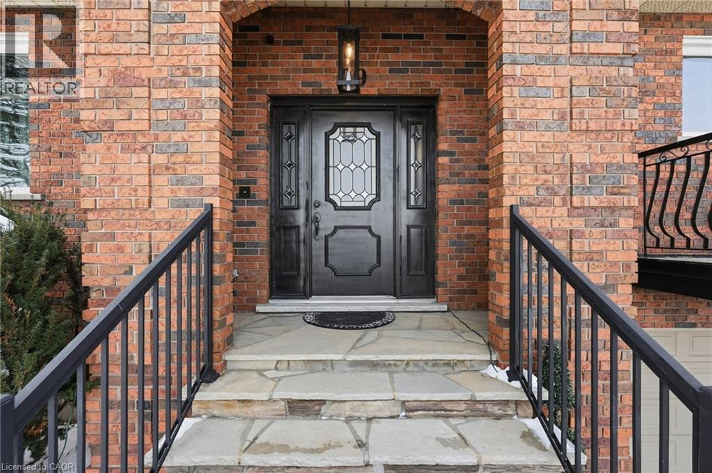 29 President Drive, Stoney Creek, Ontario  L8G 4H2 - Photo 4 - 40803938