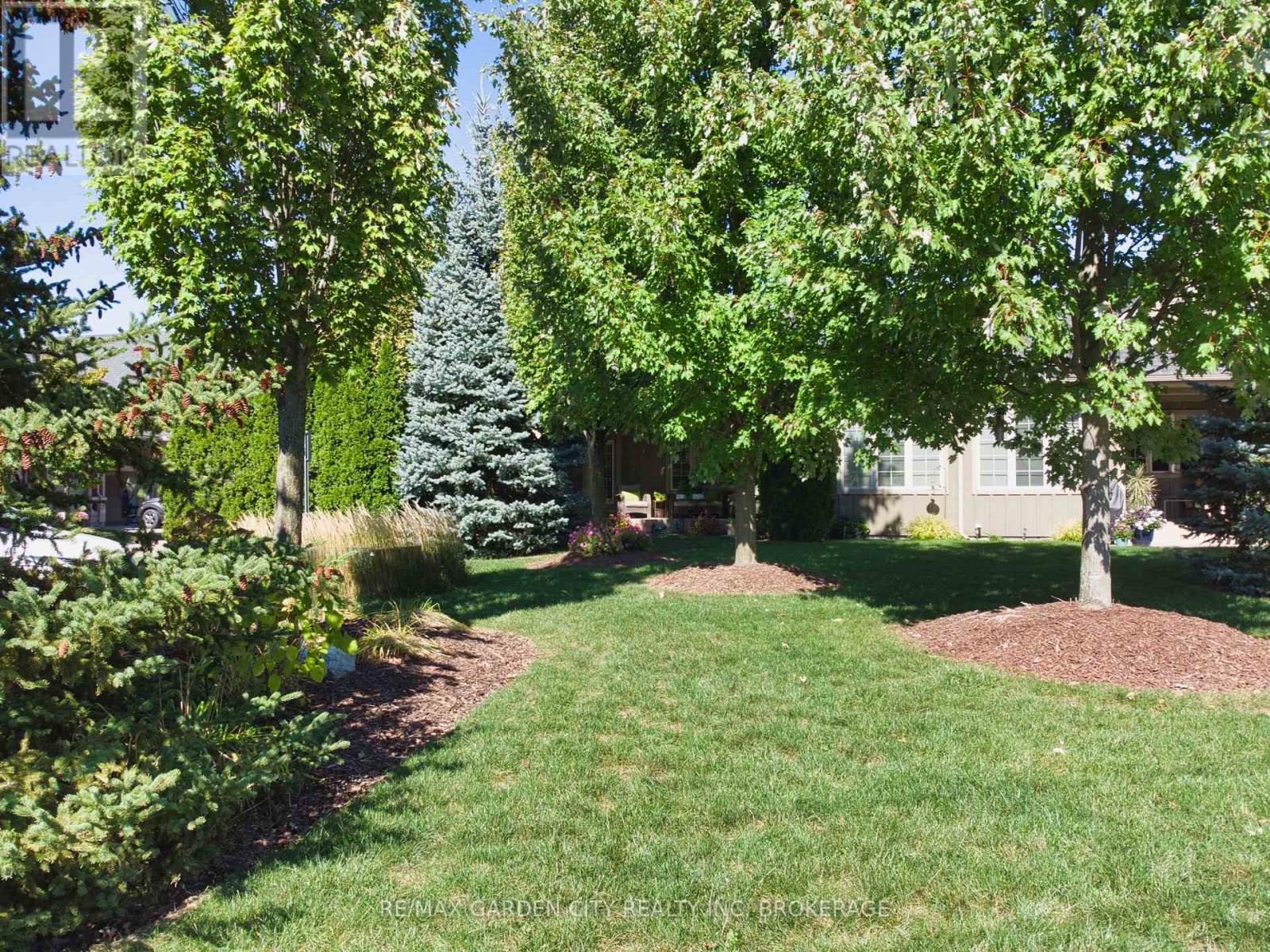 15 - 215 Vansickle Road, St. Catharines, Ontario L2S 0E3 - Photo 30 - X12797994