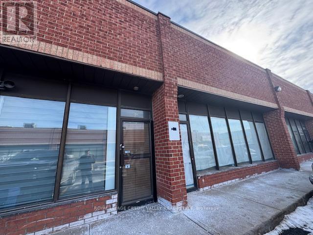 35 - 15 Fisherman Drive, Brampton, Ontario  L7A 1B7 - Photo 2 - W12797042