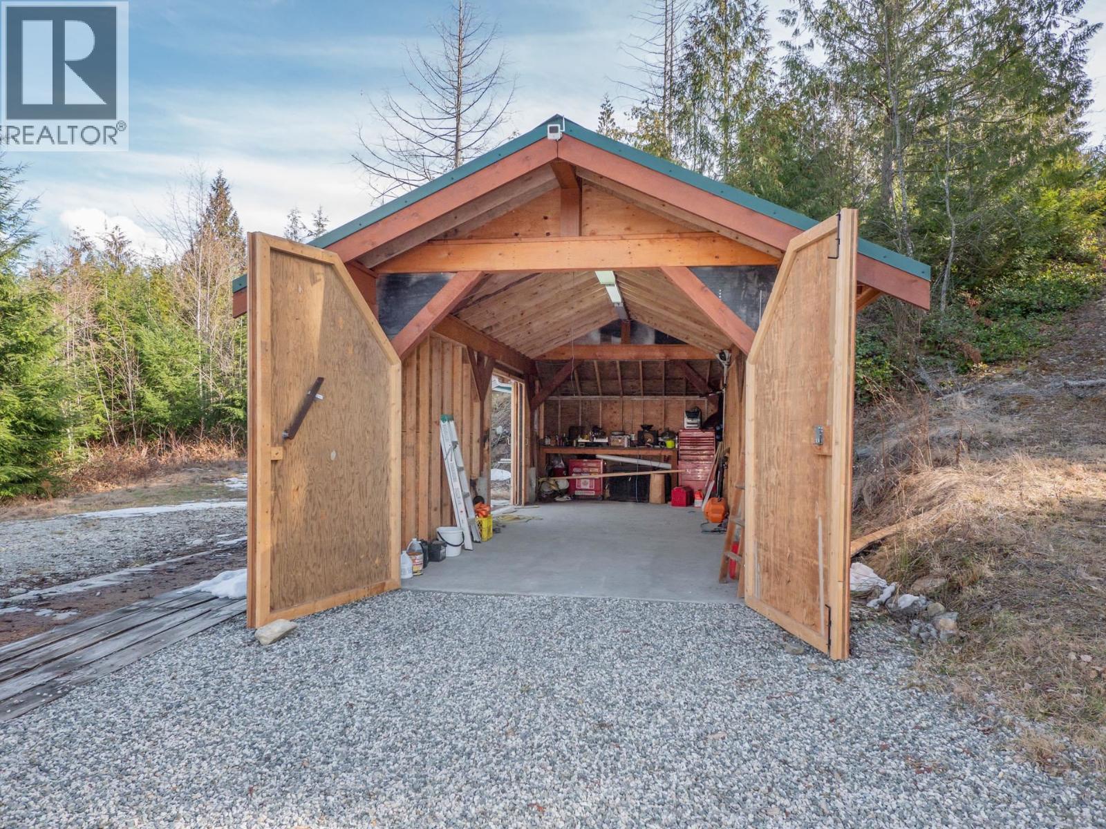 9305 Stephens Way, Halfmoon Bay, British Columbia  V7Z 1G9 - Photo 24 - R3090999