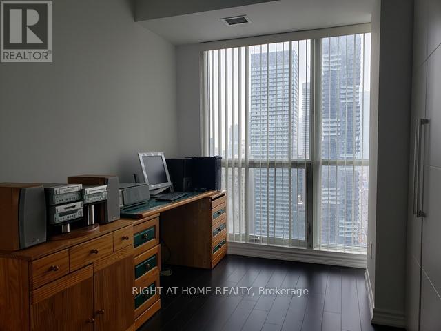 3302 - 386 Yonge Street, Toronto, Ontario  M5B 0A5 - Photo 5 - C12798044