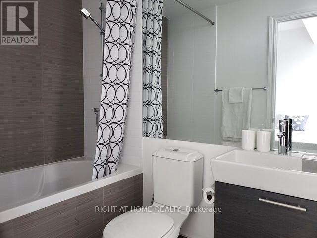 3302 - 386 Yonge Street, Toronto, Ontario  M5B 0A5 - Photo 7 - C12798044