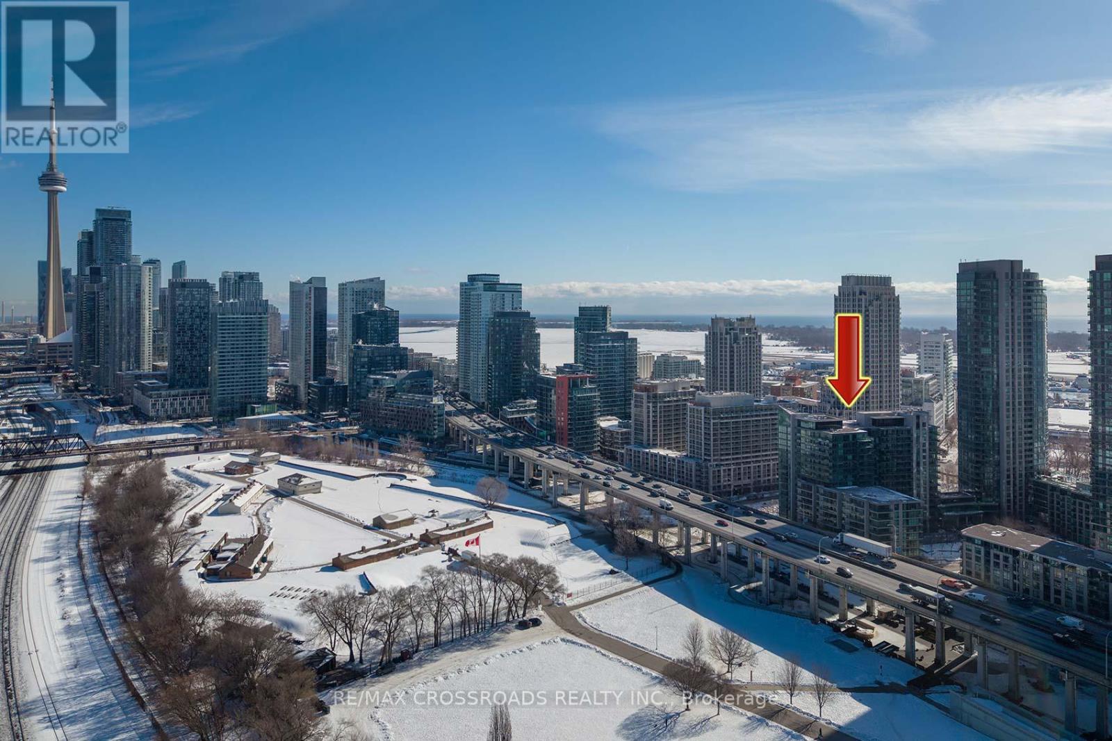 755 - 209 Fort York Boulevard, Toronto, Ontario  M5V 4A1 - Photo 3 - C12798080