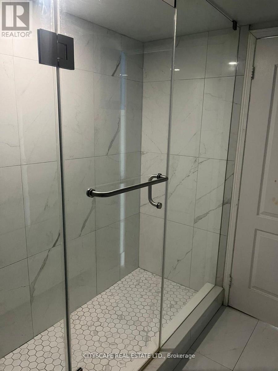 2005 - 50 Lombard Street, Toronto, Ontario  M5C 2X4 - Photo 22 - C12798082