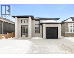 1063 MAPLE AVENUE, Kingsville, Ontario