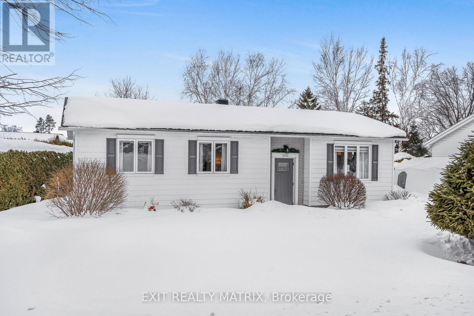 636 Front Road, Champlain, Ontario  K0B 1K0 - Photo 2 - X12798014