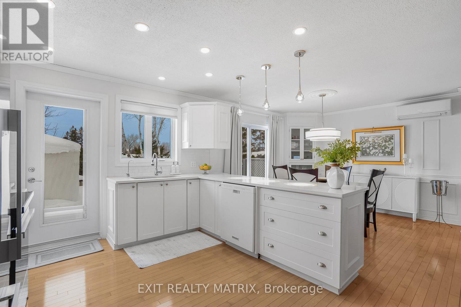 636 Front Road, Champlain, Ontario  K0B 1K0 - Photo 6 - X12798014