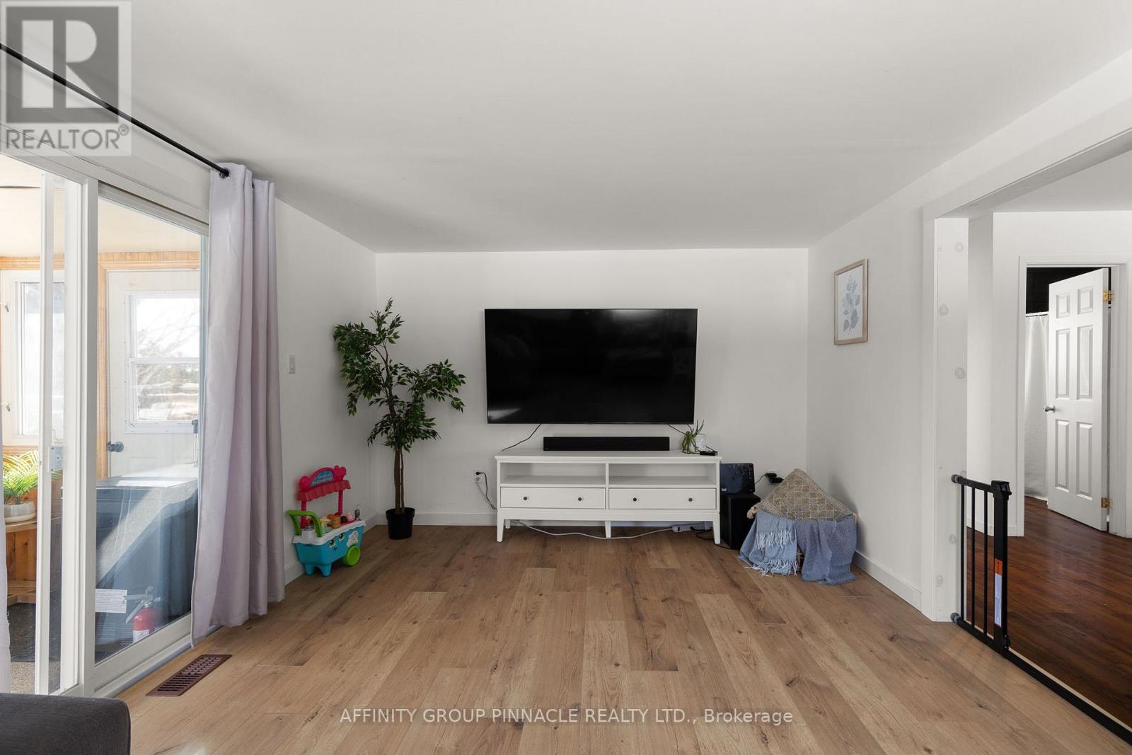 2378 Monck Road, Kawartha Lakes, Ontario  K0M 2B0 - Photo 17 - X12797806