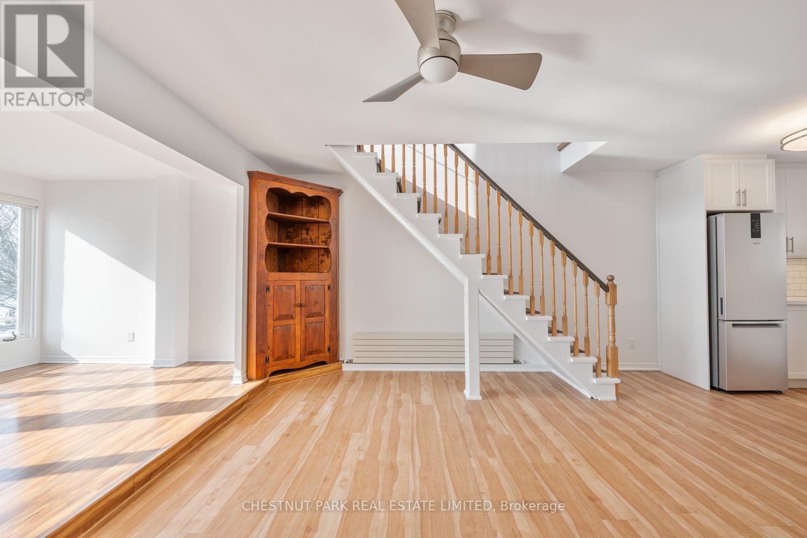 108 Hubbard Boulevard, Toronto, Ontario  M4E 1A6 - Photo 12 - E12797968