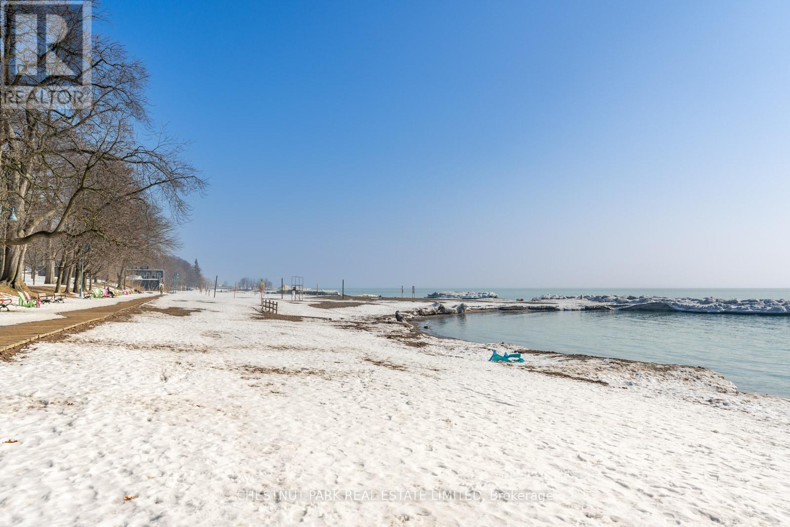 108 Hubbard Boulevard, Toronto, Ontario  M4E 1A6 - Photo 18 - E12797968